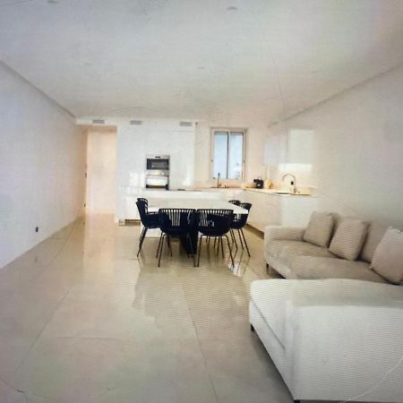Appartement Avec Terrasse Centre-Ville Croisette Cannes Exterior photo